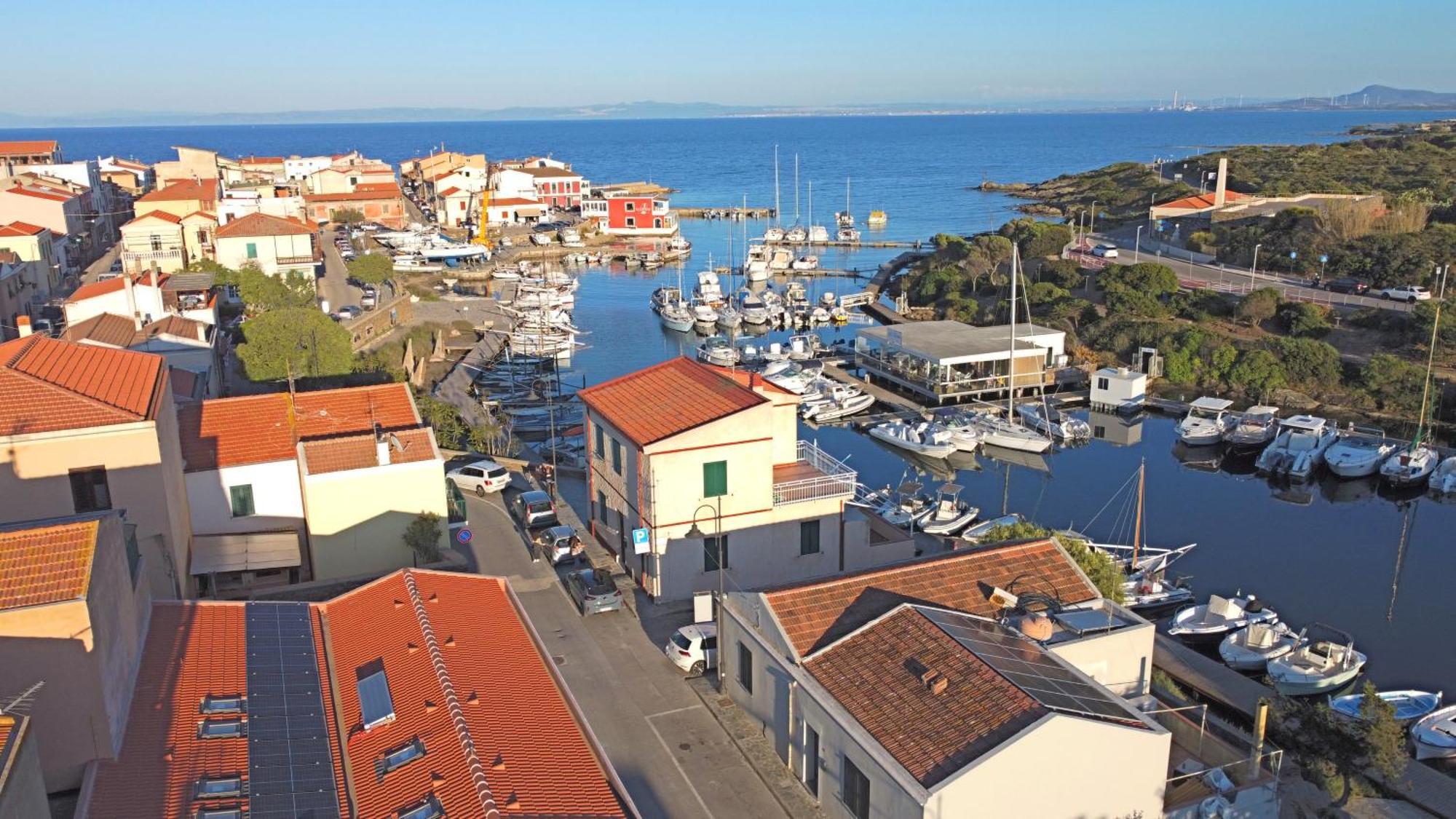 La Marina - Rooms In Stintino Eksteriør bilde